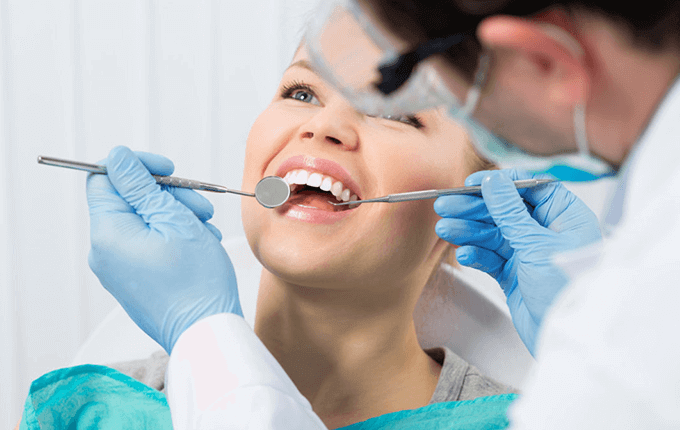 چرا دندانپزشکی دکتر نقشینه بهترین دندانپزشکی در تهران است؟ 
